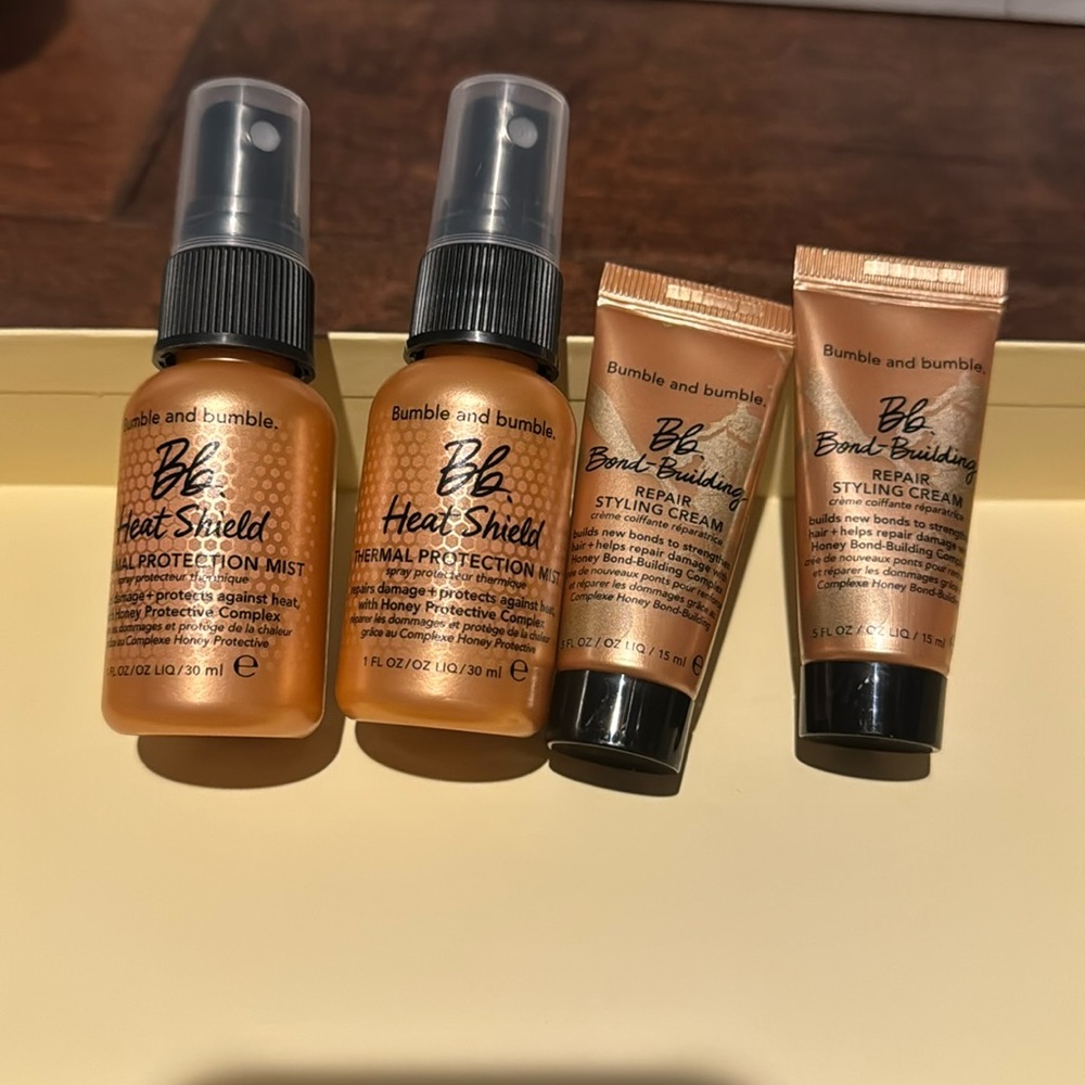 4 pcs Bumble and Bumble hair bundle!